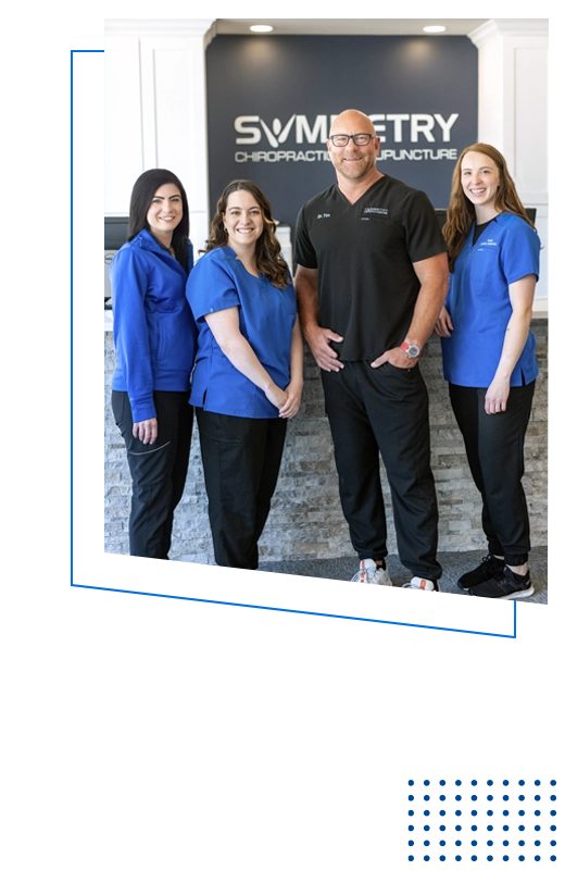 Chiropractor Naperville IL Timothy Erickson With Staff